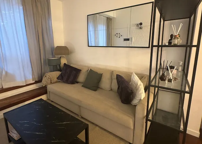 Elegant With Terrace Appartamento